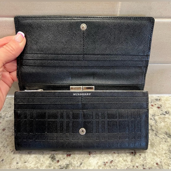 BURBERRY Cavendish Leather Long Bifold Wallet - Picture 8 of 11